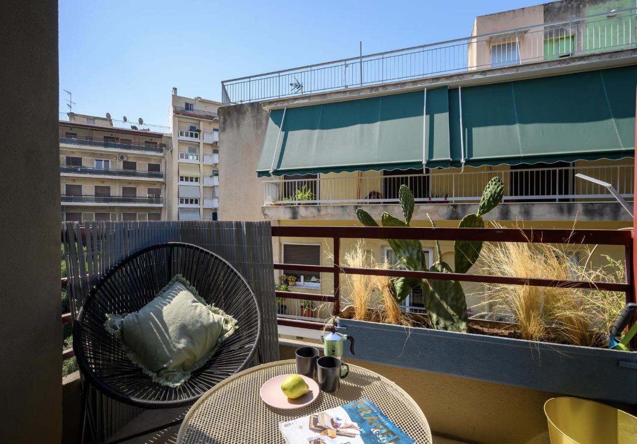 Relaxed Art Deco Maisonette Pagrati Athen Eksteriør billede